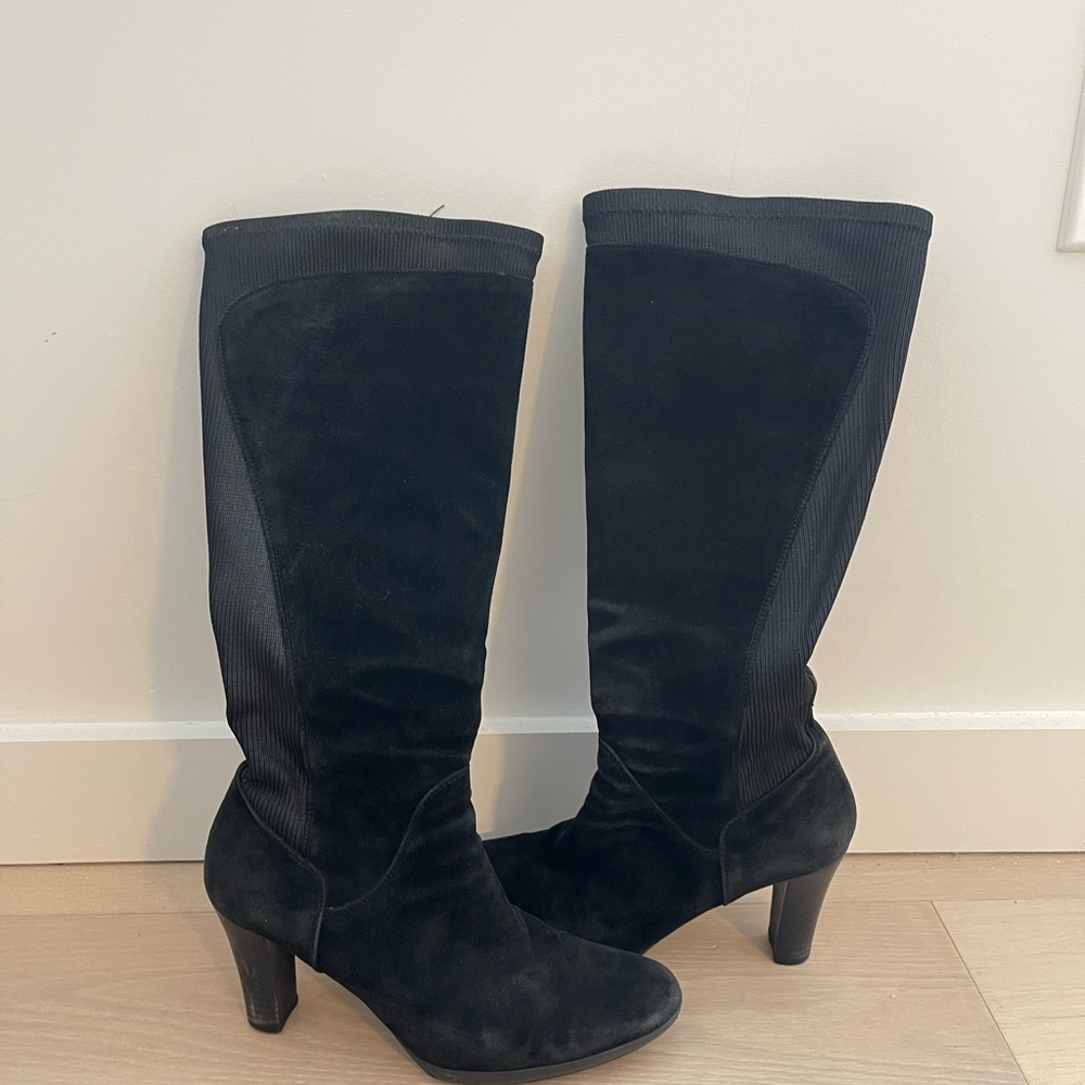 Black Knee-High Women's Boots